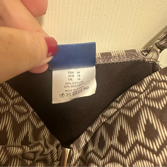 Byron Bay Australia Bathing Swim Suit Tan tribal twist Tummy control Size 14 - Picture 7 of 7